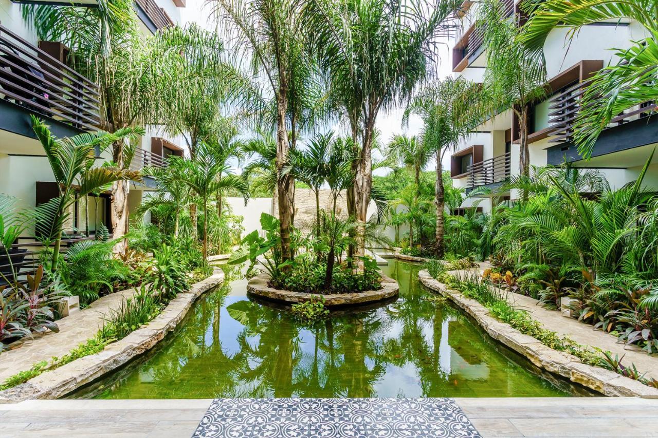 Luxurious Arenis Condo Living By Stella Rentals Playa del Carmen Exterior photo